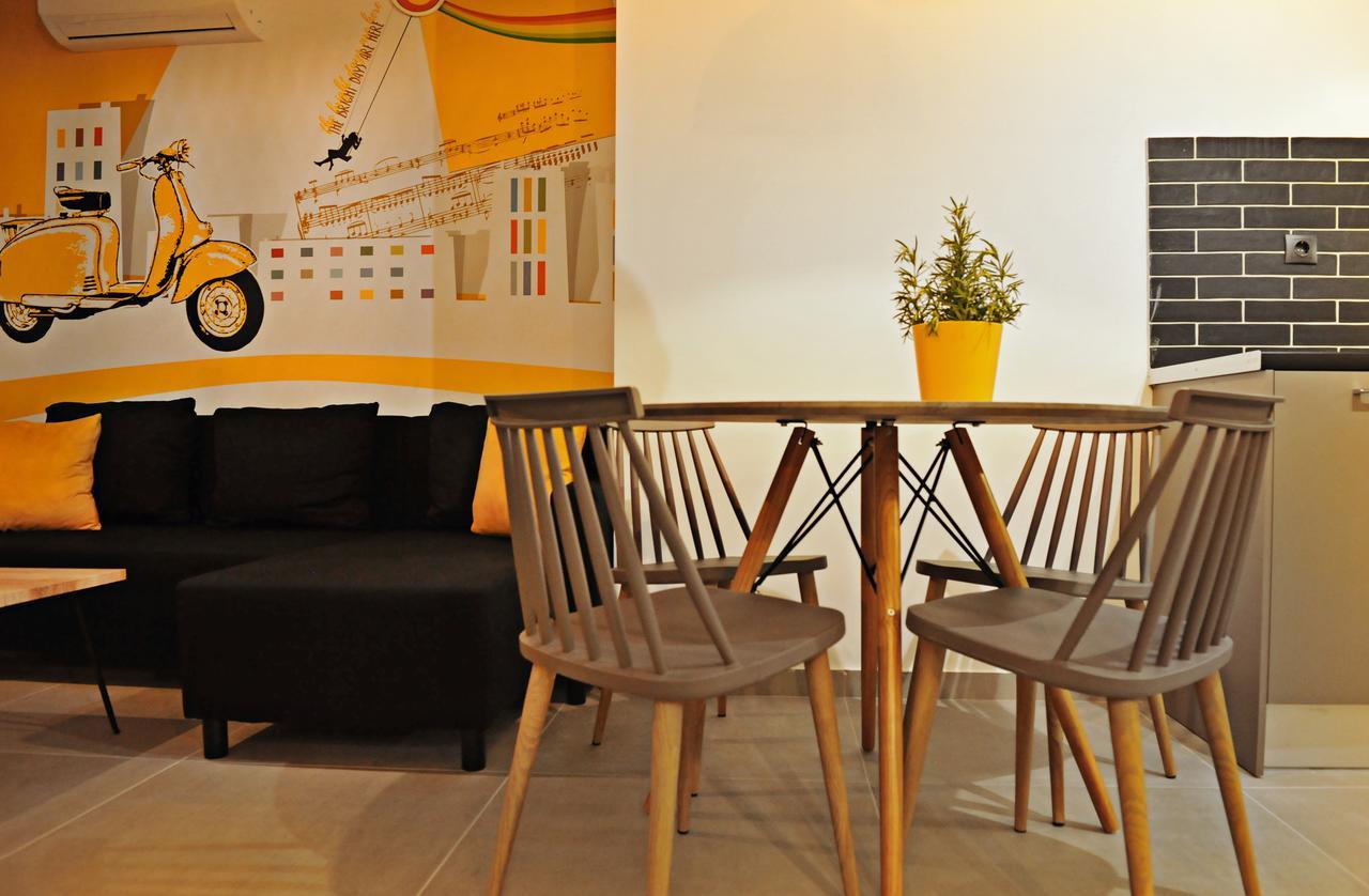 The Athenians Modern Apartments Atenas Exterior foto