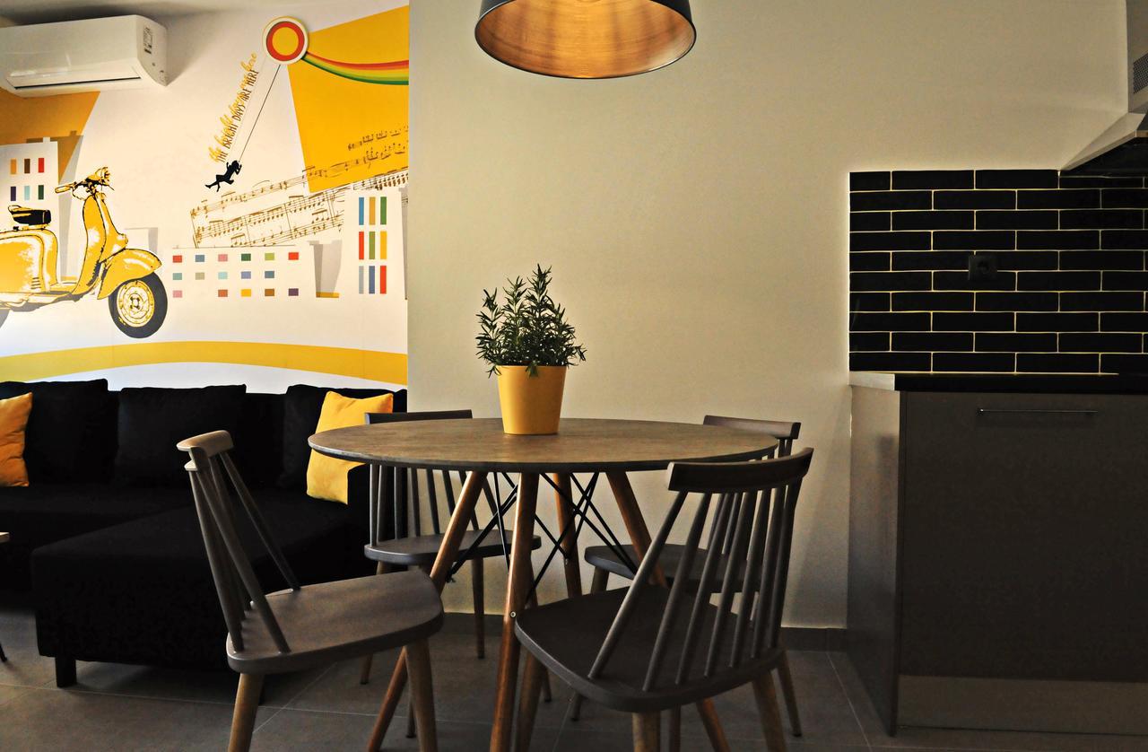 The Athenians Modern Apartments Atenas Exterior foto